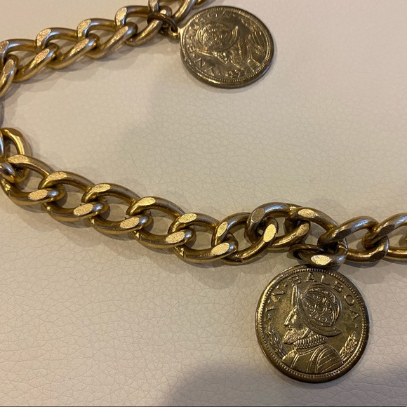 Vn Balboa Coin Gold Tone Belt 